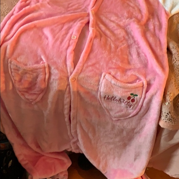 Hello kitty onesie - Picture 1 of 4